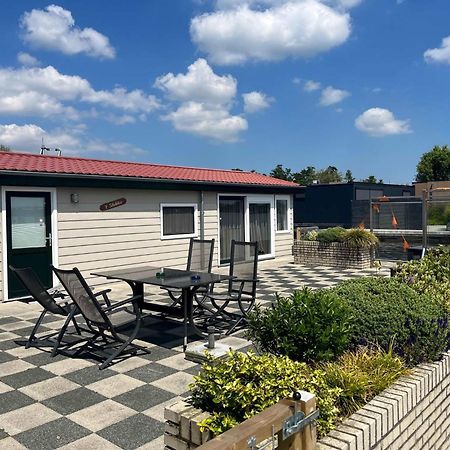Visserslust - Woonboten & Appartementen Vinkeveen Esterno foto