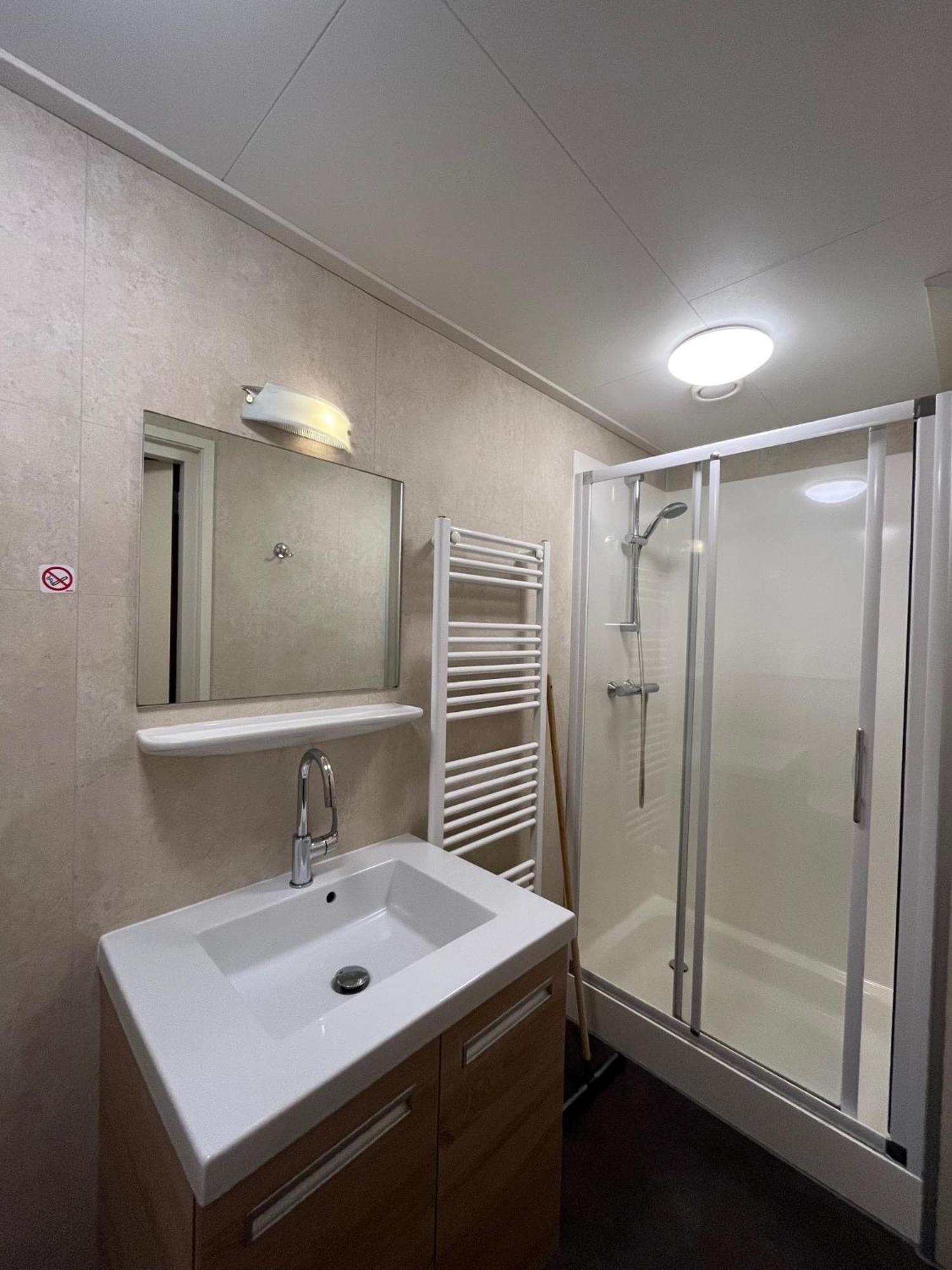 Visserslust - Woonboten & Appartementen Vinkeveen Esterno foto